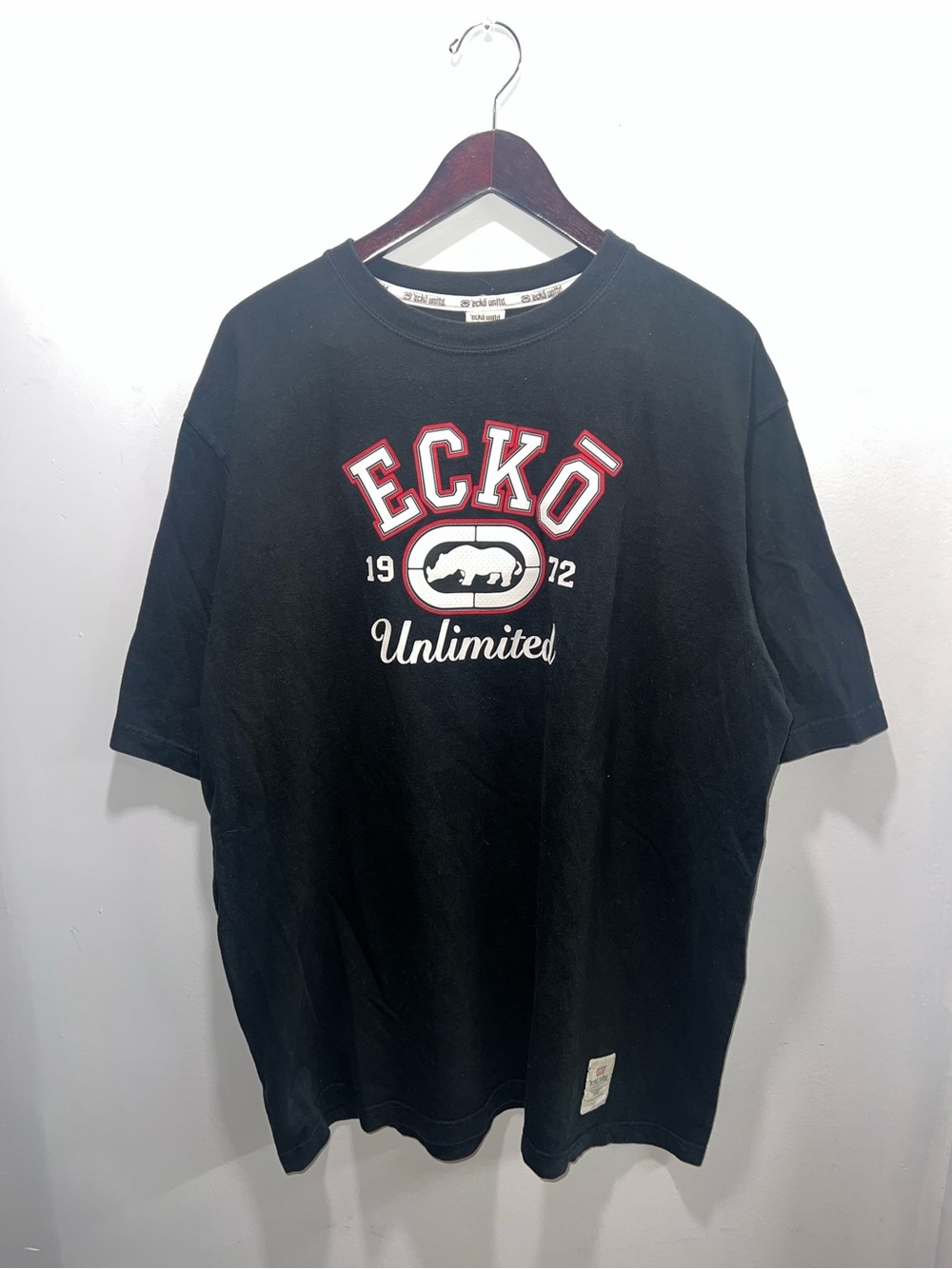 👕🌶 Y2K Ecko Unlimited "College Spellout" T-Shirt